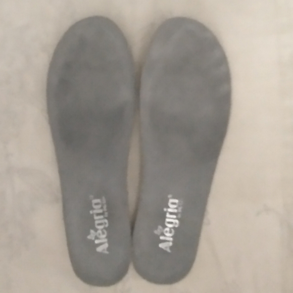 Algeria Shoe Inserts Sz 38 - Picture 1 of 11